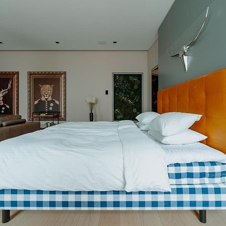 Presidential Apartments - The Best Location, Beds, Smart-House System And Interior Vilnius Exterior photo